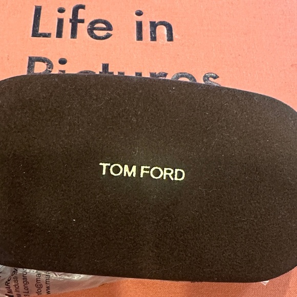 Tom Ford Tortoise Frame Sunglasses with Gold-Tinted Lenses - Picture 4 of 4